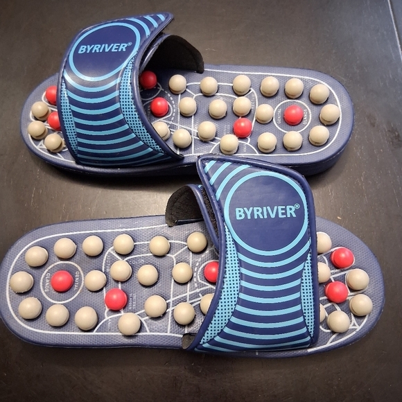 Byriver Women's Massage Reflexology Sandals  Size S (8-9) - Picture 5 of 12